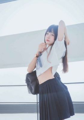 美女用手扒开粉嫩的屁股-午夜剧场琪琪电影网