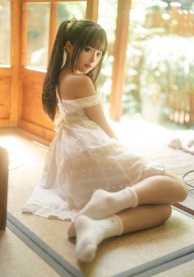 美女18免费观看-清晰迅雷1080