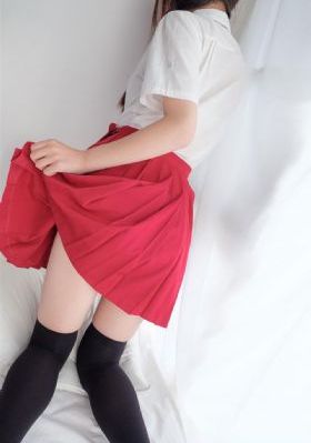 男生女生亲亲搂搂抱抱举高高原声-全集超清在线视频观看