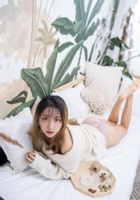 震车婬荡的杨幂呻吟h-最新版英文版字幕